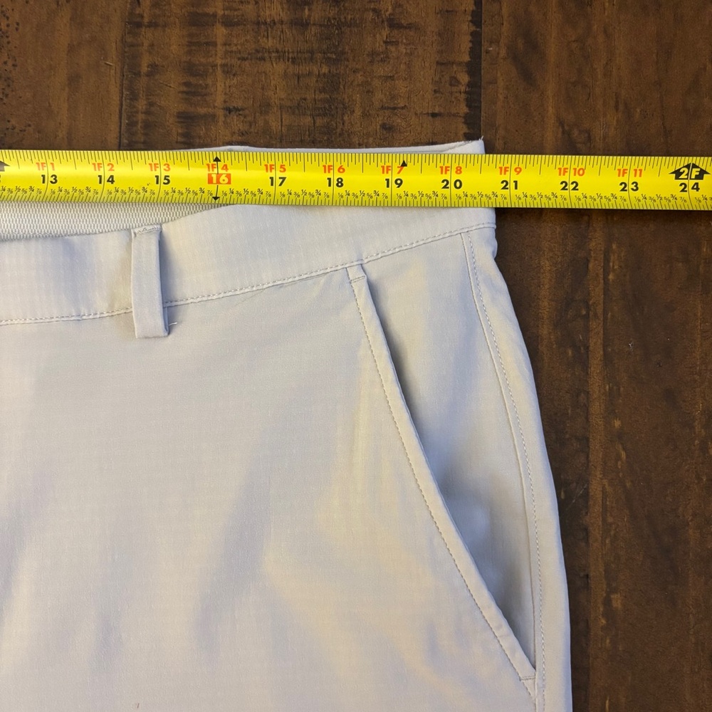 Greg Norman Gray New Classic Stretch Shorts Size 40 - Picture 11 of 12